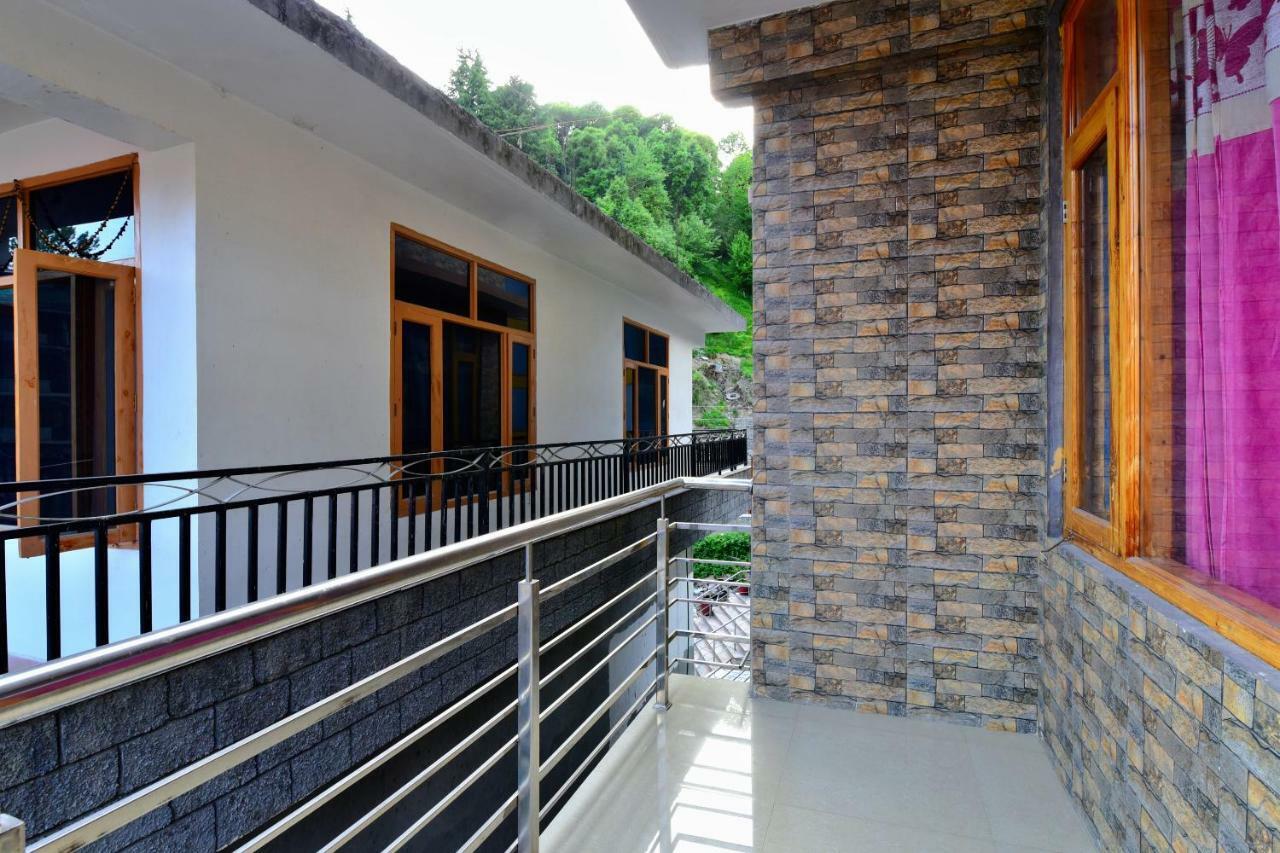Oyo 38661 Hotel Apna Ghar Manāli Εξωτερικό φωτογραφία